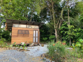Kebun Lisdtari farmstay